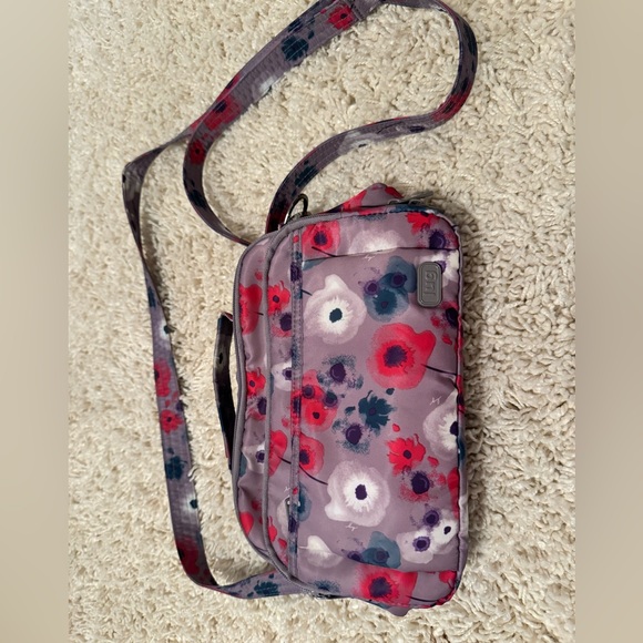 Lug Scoop Crossbody Bag, watercolor pearl gray floral. 10”W x 7”H x 3.5”D. - Picture 2 of 5